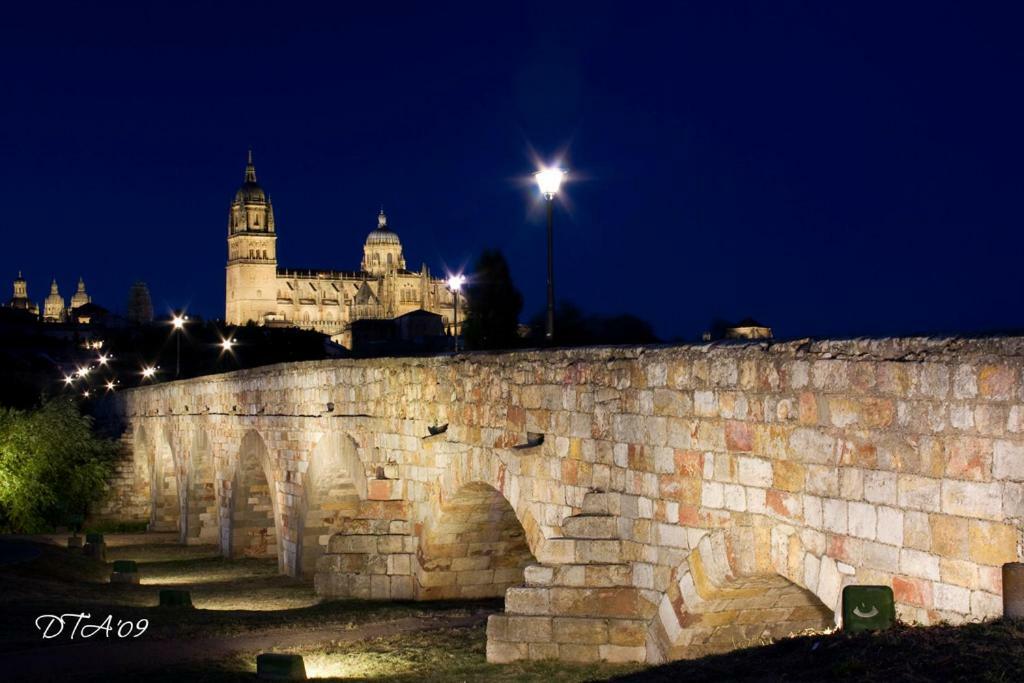 Apartamento Ribera Del Puente サラマンカ エクステリア 写真